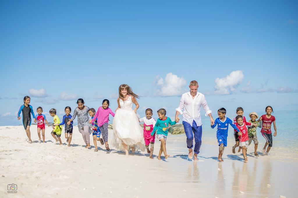 Kinan Retreat Hotel Fulidhoo Exterior photo