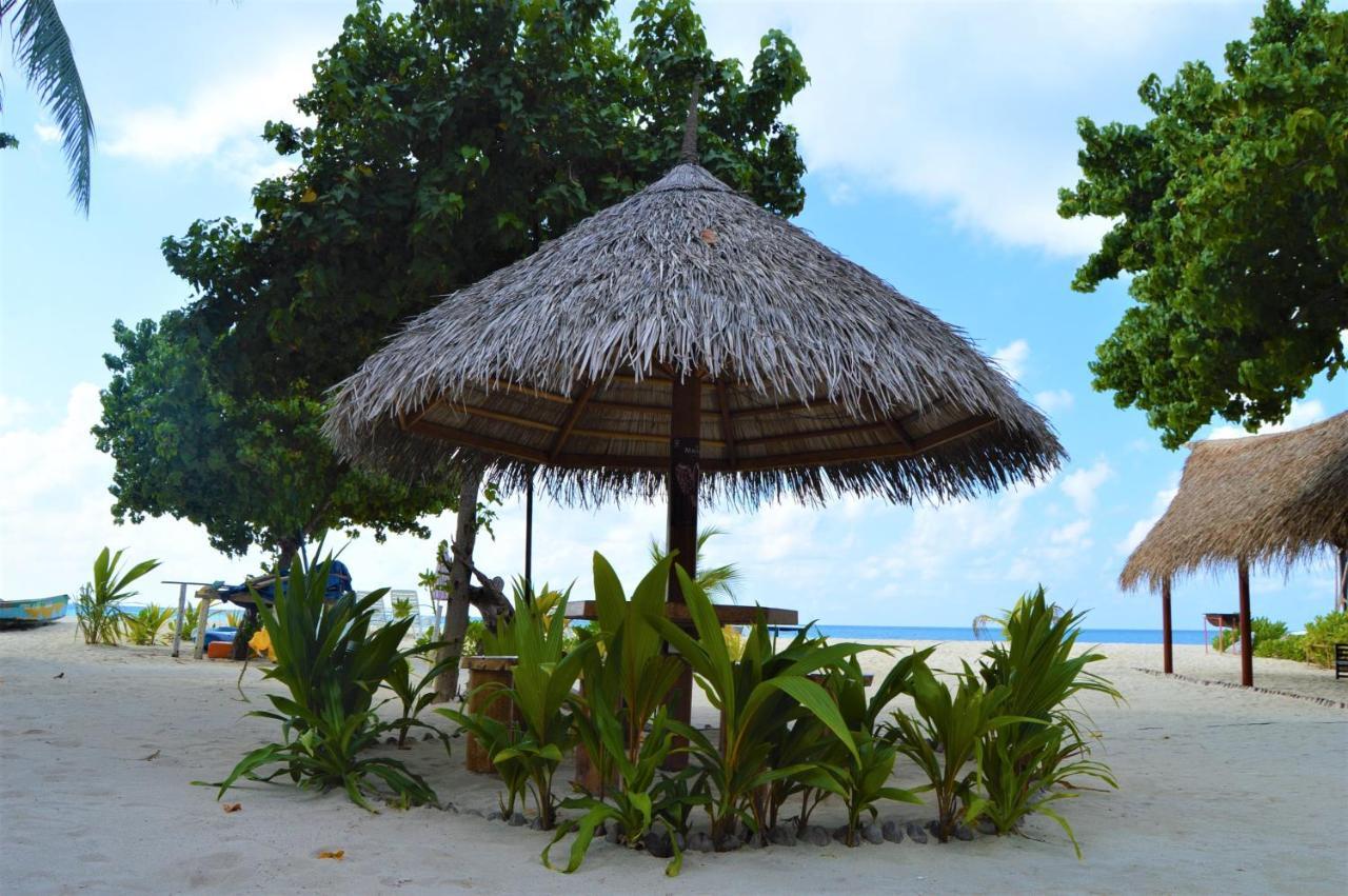 Kinan Retreat Hotel Fulidhoo Exterior photo